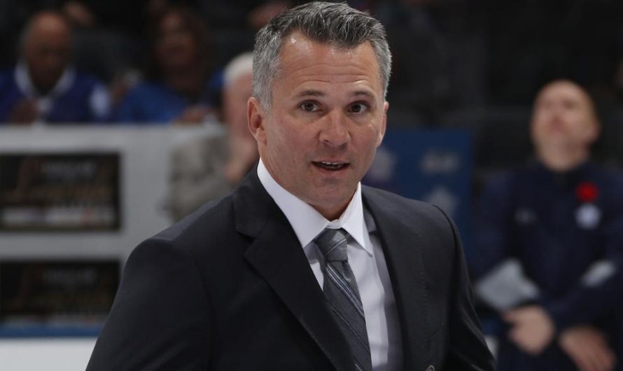 Martin St-Louis est officiellement le 32e entraîneur-chef de l’histoire du Canadien