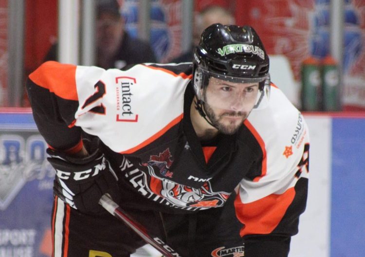 Le premier buteur de la LNAH de retour à Thetford