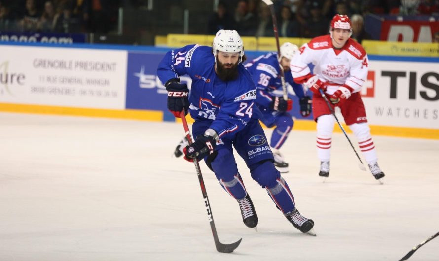 Un joueur de hockey français amorcera le plus grand combat de sa vie