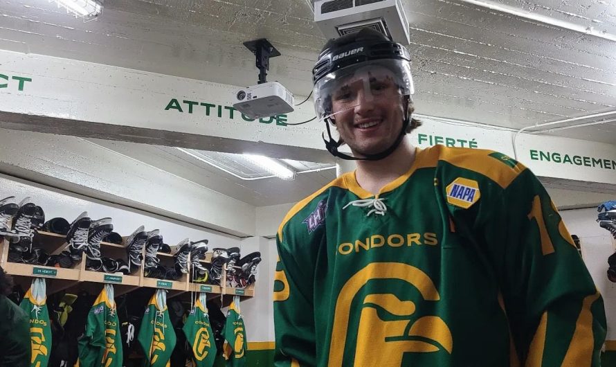 Joshua Roy avec les Condors du Cégep Beauce-Appalaches le temps d&rsquo;un match
