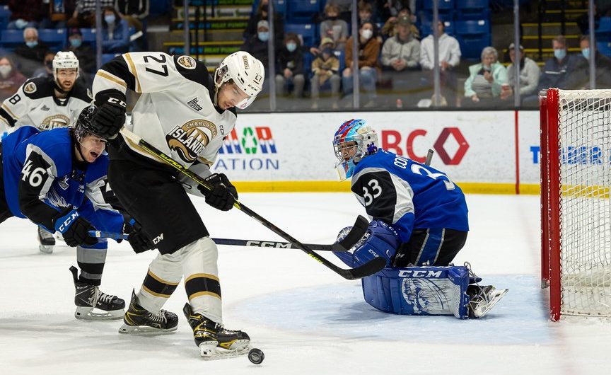 Michael Horth reçoit une invitation à un camp des recrues de la LNH