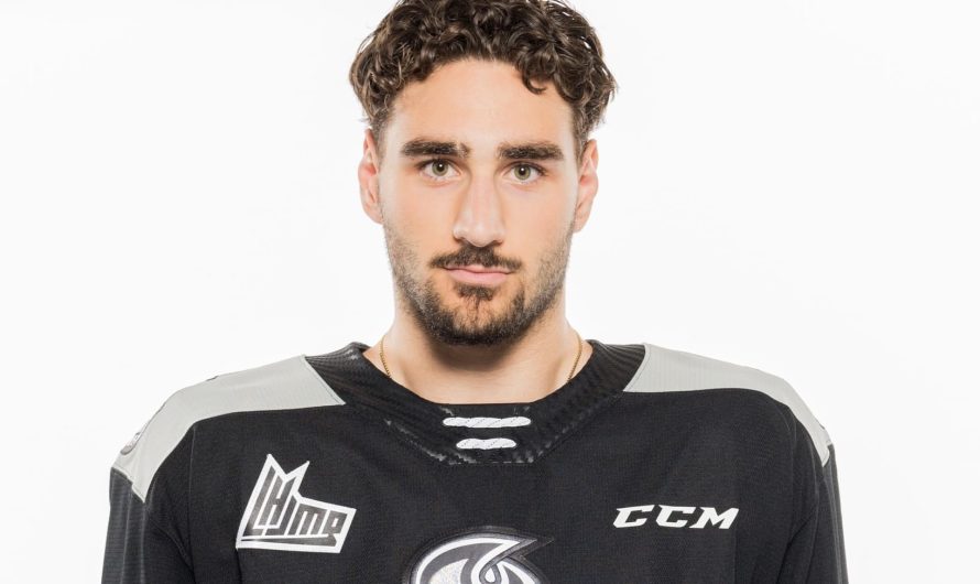 Francis Woods traverse chez les Flames