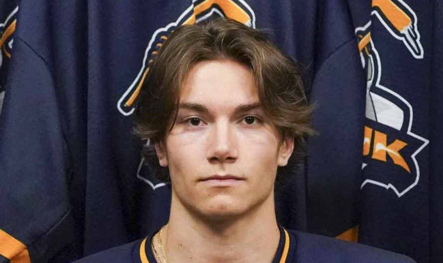 Le nouveau directeur général des Flames procède à sa première transaction