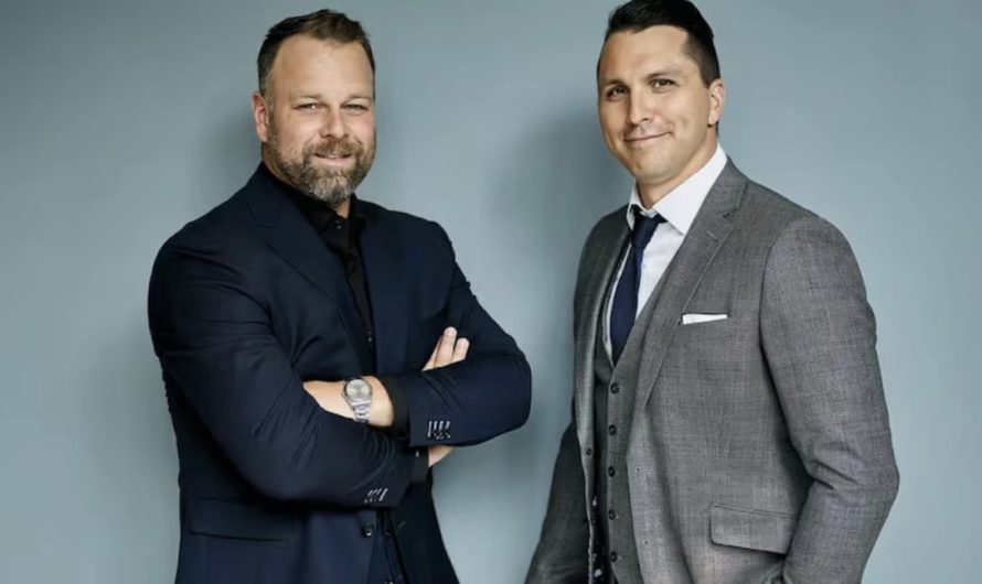 Guillaume Latendresse et Maxim Lapierre sont officiellement les propriétaires d&rsquo;une équipe de la LNAH