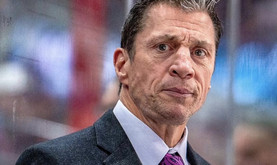 Le contrat de Rod Brind&rsquo;Amour est prolongé avec les Hurricanes de la Caroline