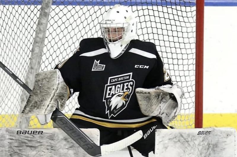 Rhyah Stewart signe avec les Steamers de West Kent