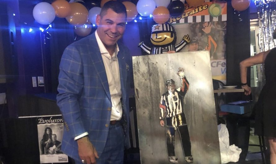 Justin St-Pierre accroche son sifflet