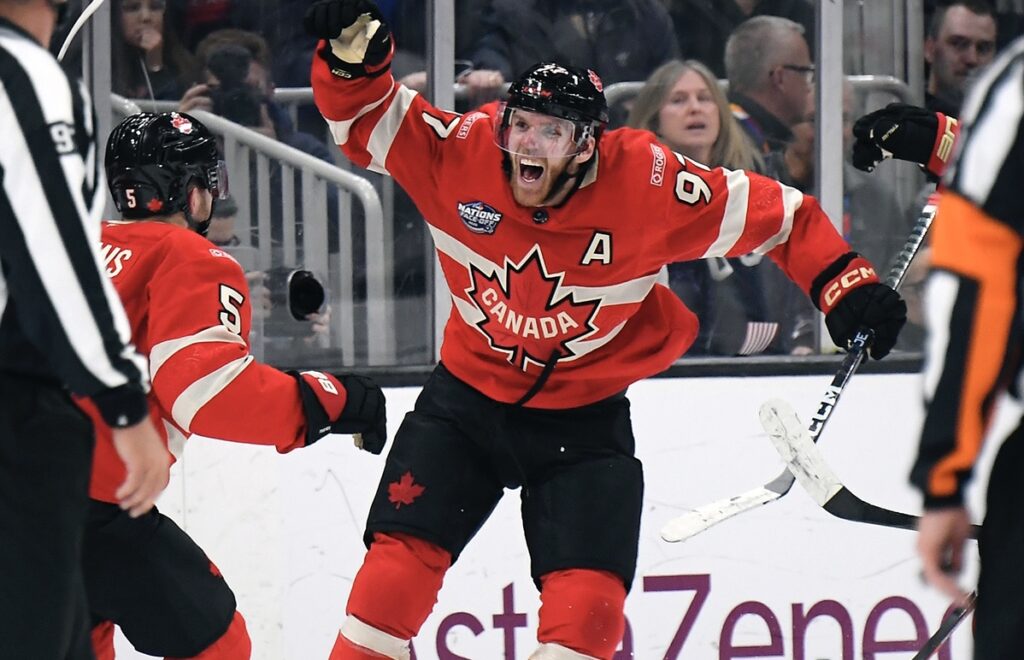Connor McDavid joue les héros en finale de la Confrontation des 4 ...