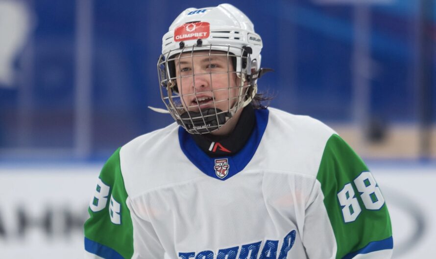 Le Canadien a sélectionné Alexander Zharovsky au 34ᵉ rang