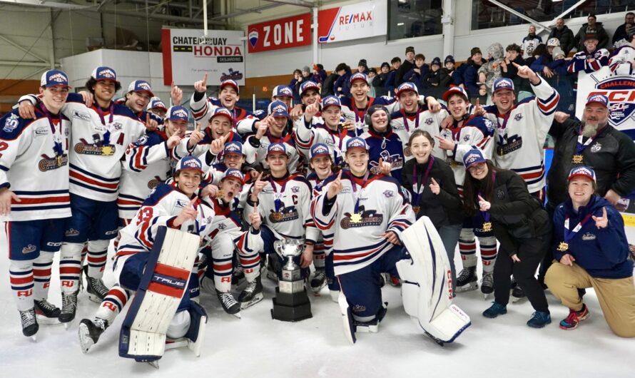Les Grenadiers de Châteauguay remportent le Challenge CCM à la maison